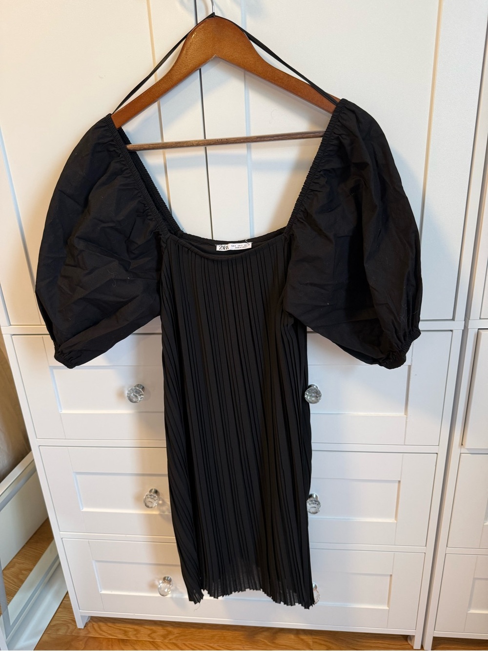 Zara Black Pleated Midi Dress with Puff Sleeves